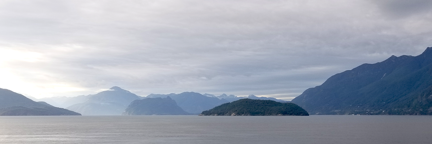 333-022 Mist in Howe Sound